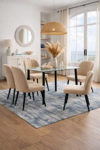 mesa cristal stal con sillas crema salon